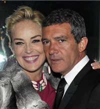 Sharon Stone desmiente su romance con Antonio Banderas