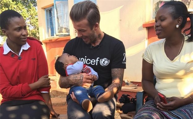 Acusan a David Beckham de aprovecharse de Unicef