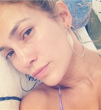 La Jennifer López más natural, en un ‘selfie’ sin maquillaje 