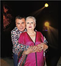 Jorge Javier con su madre
