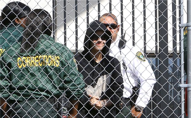Justin Bieber sale de la cárcel