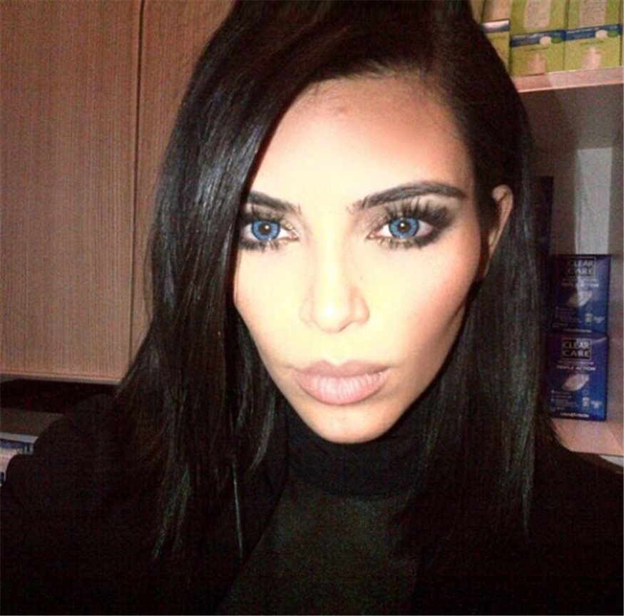 Los ojazos azules de Kim Kardashian y Kanye West asustan a toda la red