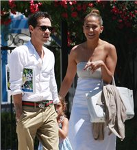 Jennifer López y Marc Anthony, juntos con su hija