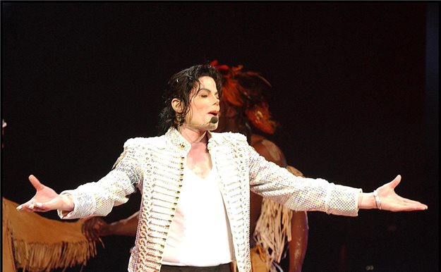 El último vídeo de Michael Jackson arrasa en Internet