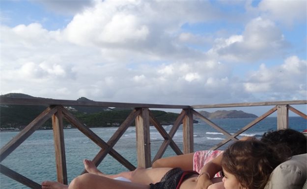 Cesc Fàbregas y Daniella Semaan, románticas vacaciones en el Caribe