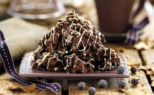 Rocas de chocolate con nueces