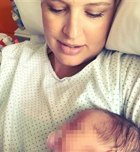 Tania Llasera ya ha dado a luz a su hija Lucy Lennox
