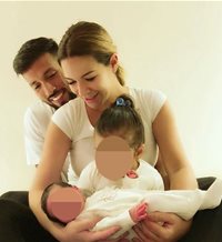 Tamara Gorro comparte la preciosa foto de Antonio y su feliz familia