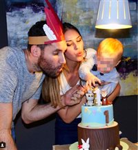 Helen Lindes y Rudy Fernández celebran el primer cumpleaños de su hijo Alan