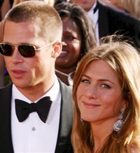 Las redes convierten a Brad Pitt en protagonista del final del matrimonio de Jennifer Aniston