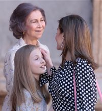 Los otros tres 'feos' que Letizia hizo a la reina emérita Sofía en la Misa de Pascua 