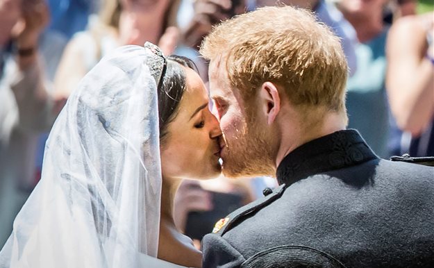¡El príncipe Harry y Meghan Markle ya son marido y mujer!