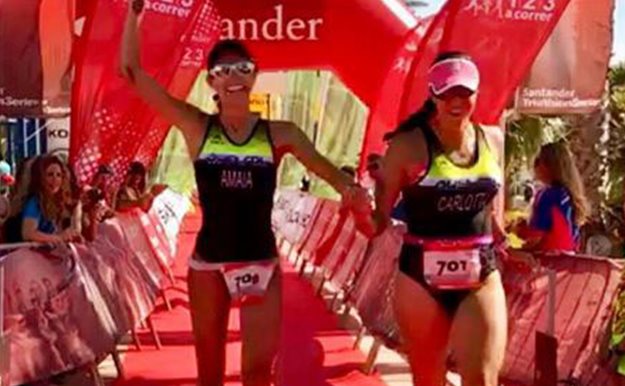Amaia Salamanca consigue la meta en su primer triatlón