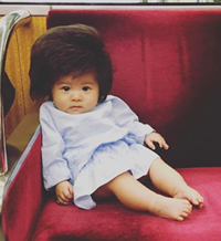 Baby Chango, la adorable bebé de siete meses que arrasa en las redes por su curioso pelo