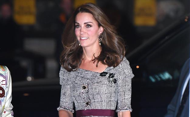 Kate Middleton vuelve con más estilo que nunca
