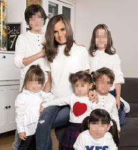 Verdeliss ('GH VIP 6') posa junto a sus hijos: "Vivimos en una  casa de protección oficial"