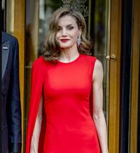 Carolina de Mónaco copia uno de los looks más icónicos de la reina Letizia