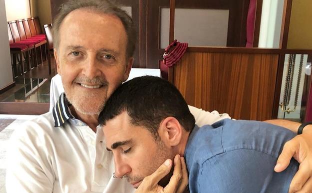 Miguel Ángel Silvestre recibe el peor mazazo: muere su padre, con solo 65 años