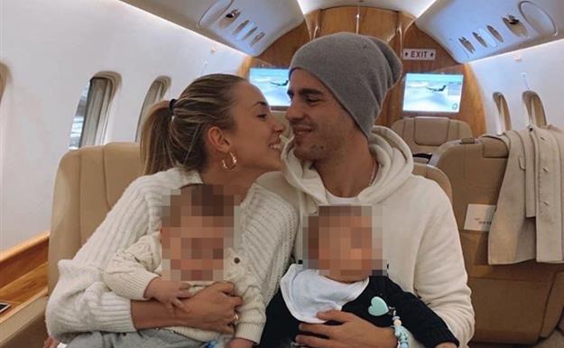Álvaro Morata y Alice Campello: tierno viaje de vuelta a Madrid con sus bebés