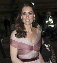 Kate Middleton conquista a todos con su vestido de princesa firmado por Gucci
