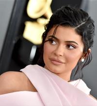 Kylie Jenner cuenta la verdad sobre sus retoques estéticos