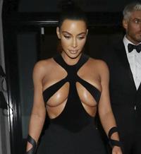 El dineral que se lleva Kim Kardashian por una sola publicación en Instagram