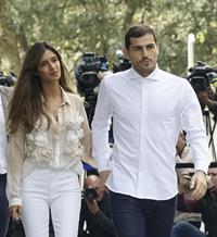 Iker Casillas recibe el alta y sale del hospital tras sufrir un infarto
