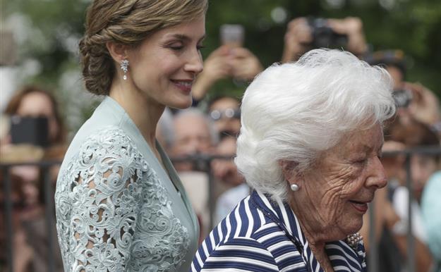 La reina Letizia da plantón a su abuela Menchu en un día muy especial