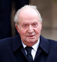 El rey Juan Carlos comunica a Felipe VI que deja la vida pública