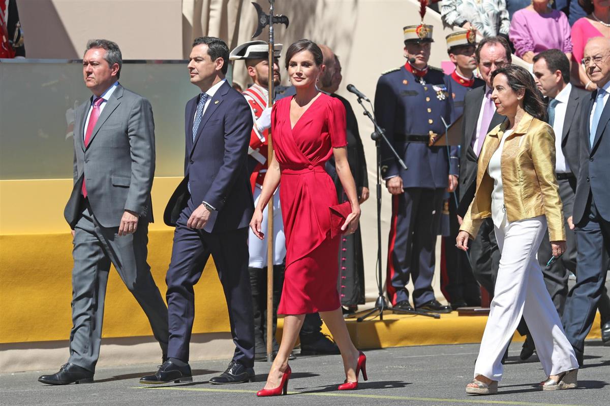 Reina Letizia en Sevilla4. Bajo un sol de justicia