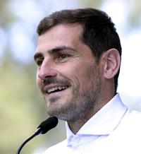 Iker Casillas vuelve a los entrenamientos dos meses después de su infarto