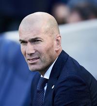 Zinedine Zidane dedica un último adiós a su hermano fallecido