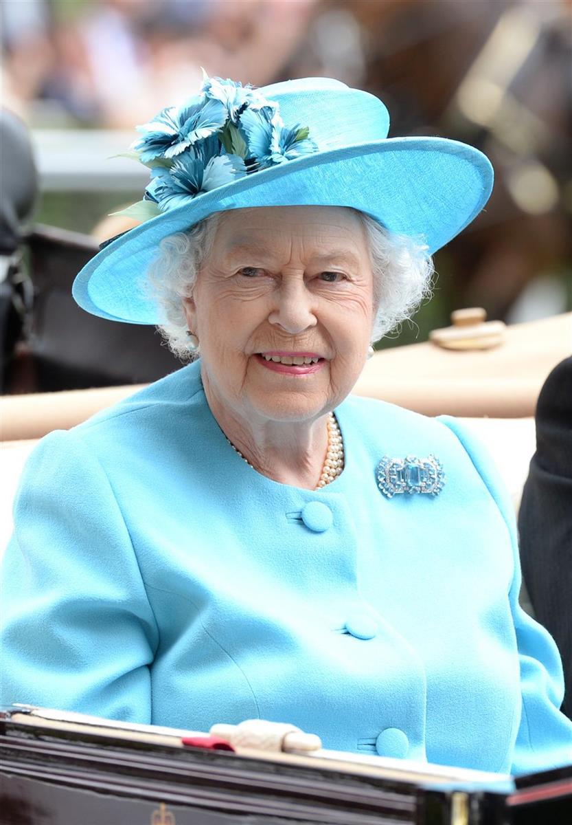 La Reina Isabel II de Inglaterra víctima de un intento de asesinato en 1981