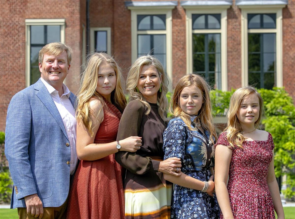Familia Real Holanda posado oficial verano