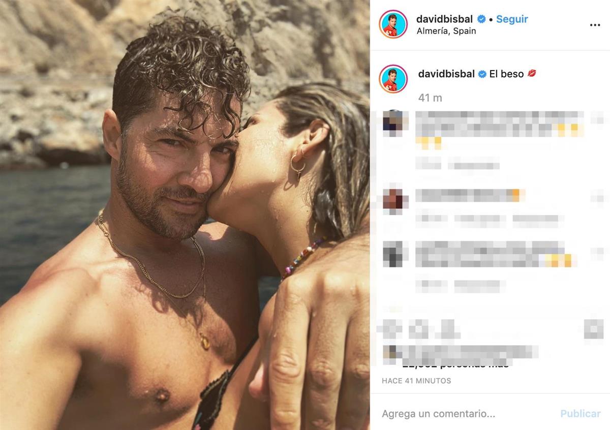 El apasionado beso de Rosanna Zanetti a David Bisbal durante sus vacaciones