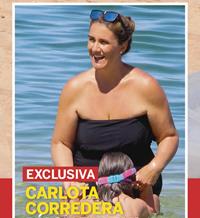 Carlota Corredera, en bañador y sin complejos en sus vacaciones con su marido y su hija