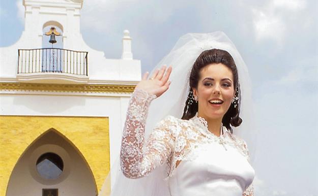 Rocío Jurado quería una boda como la de la infanta Elena para su hija Rocío Carrasco