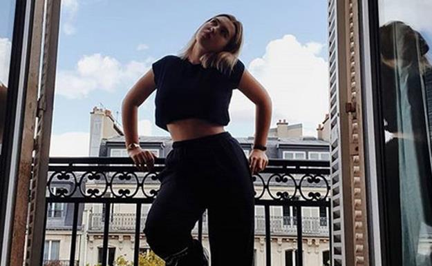 Alba Díaz se estrena en el 'front row' de la Semana de la Moda de París