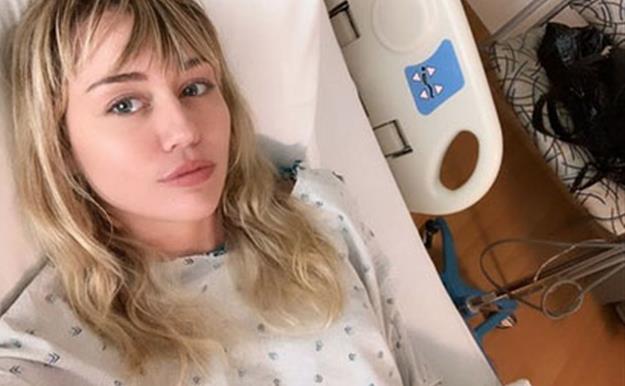 Miley Cyrus, ingresada de urgencia en el hospital