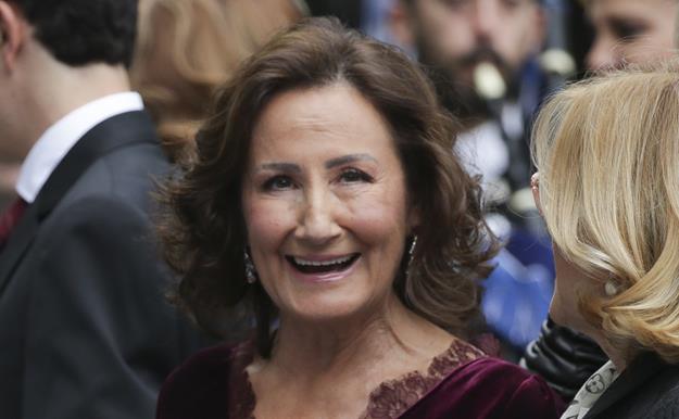 Premios Princesa de Asturias: Paloma Rocasolano apoya a la princesa Leonor y hace un guiño a las mujeres enfermas de cáncer de mama