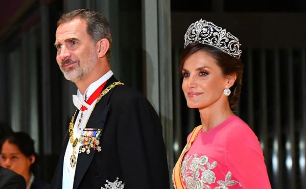 La reina Letizia ha perdido el miedo a las joyas