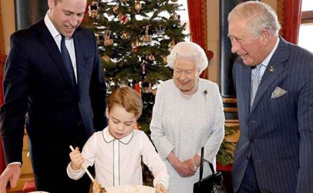 El príncipe George, muestra su faceta como 'chef' frente a unos testigos de excepción