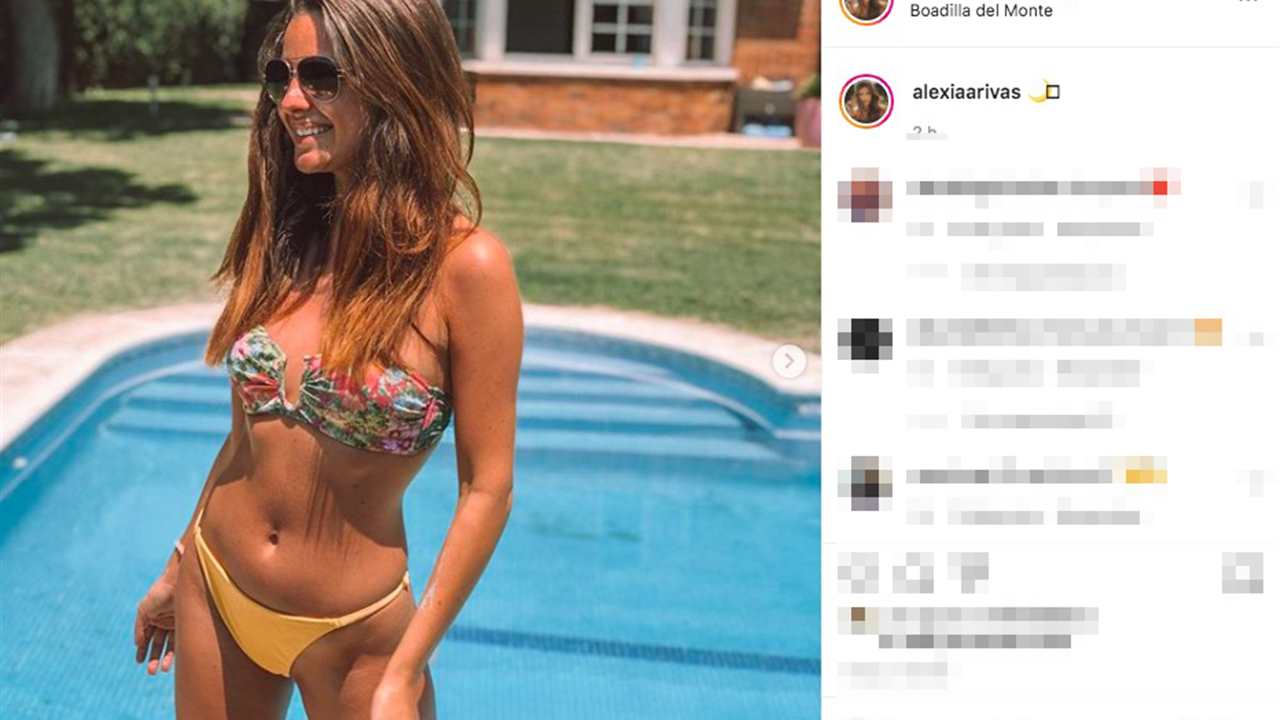 Alexia Rivas sube la temperatura al lucir tipazo en bikini en la piscina de Alfonso Merlos