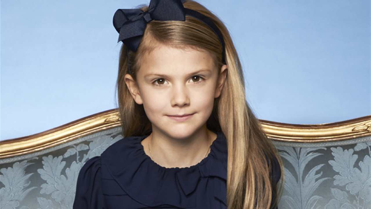 Estelle de Suecia, la princesa más feliz del mundo, cumple ocho años