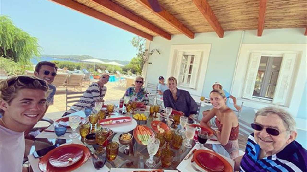 Gran reencuentro para la Familia Real griega en la isla de Spetses