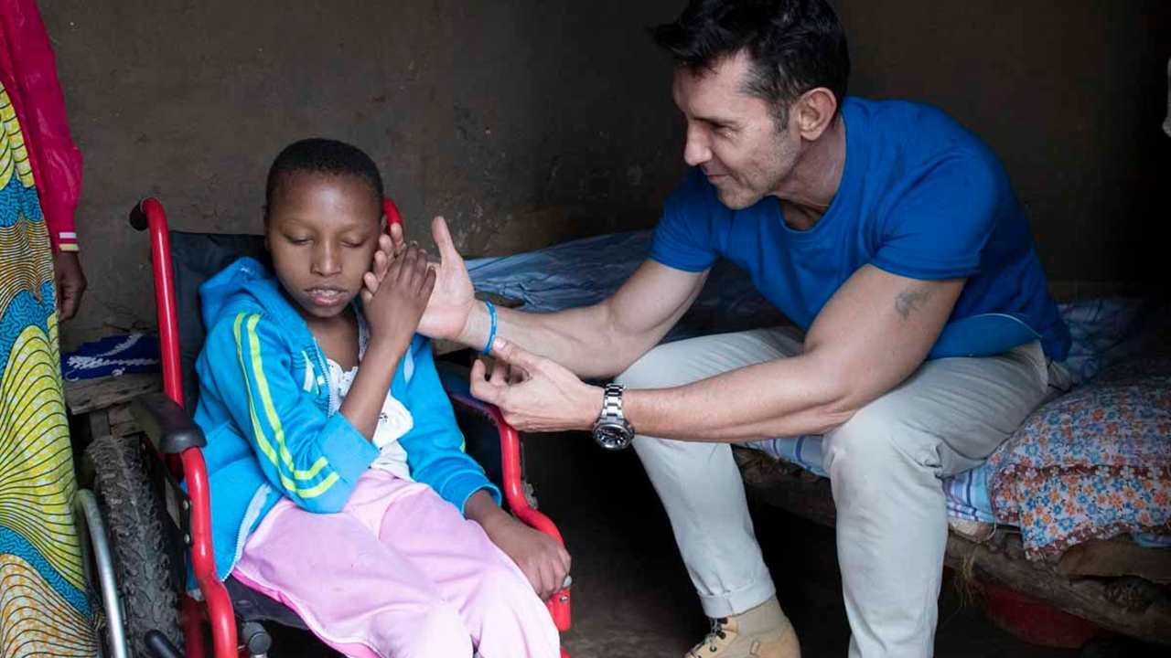 Jesús Vázquez viaja a Ruanda como embajador de ACNUR