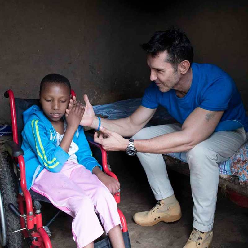 Jesús Vázquez viaja a Ruanda como embajador de ACNUR