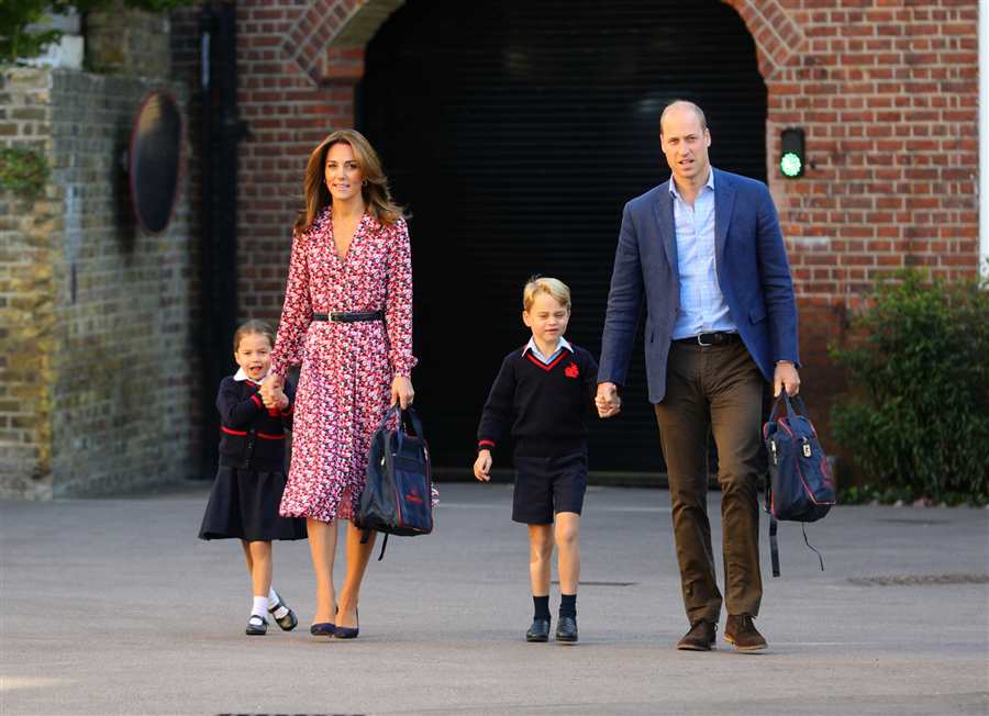 Kate, Guillermo, George y Charlotte