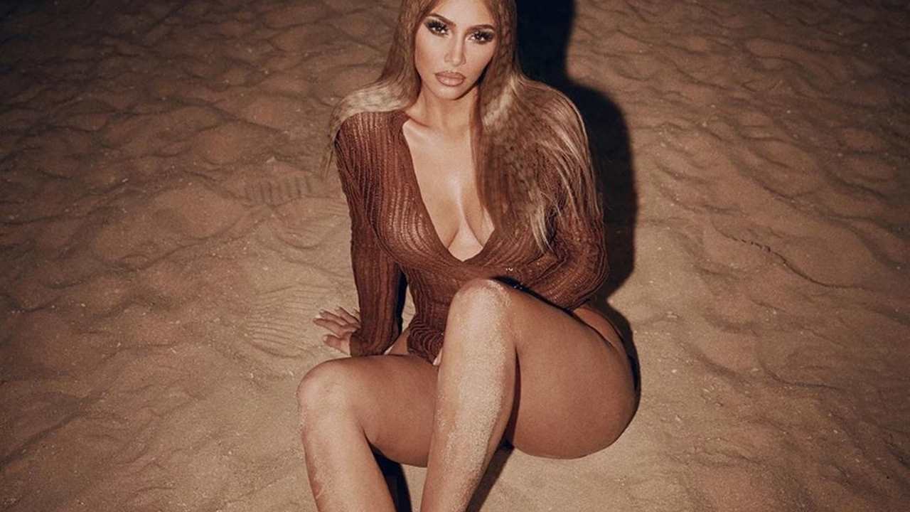 Kim Kardashian muestra el paso a paso de su cambio de look más llamativo