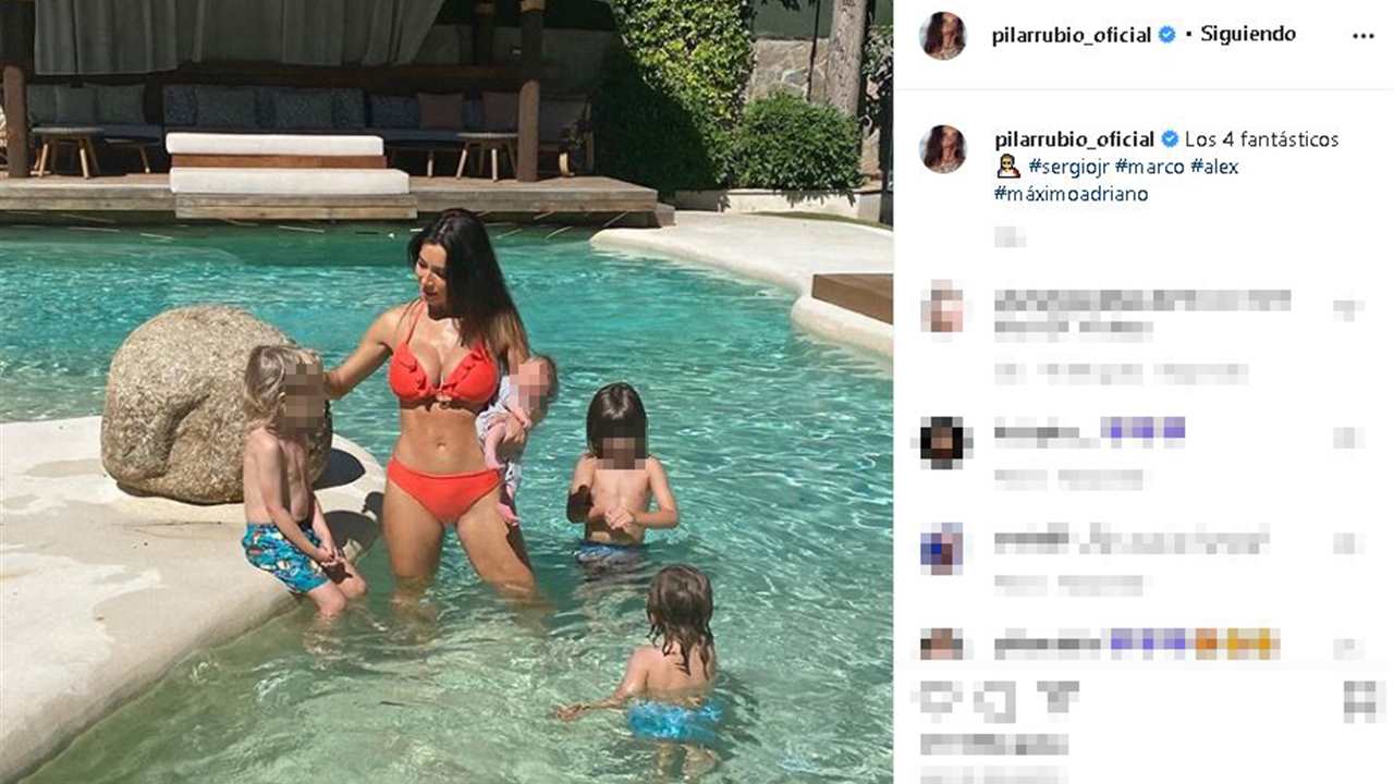 Pilar Rubio, espectacular en bikini rodeada de sus cuatro hijos